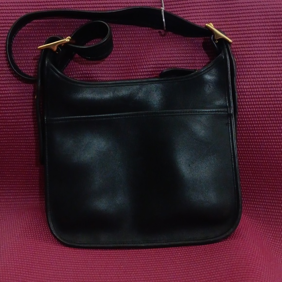 Coach F1D-9966 - Picture 1 of 5